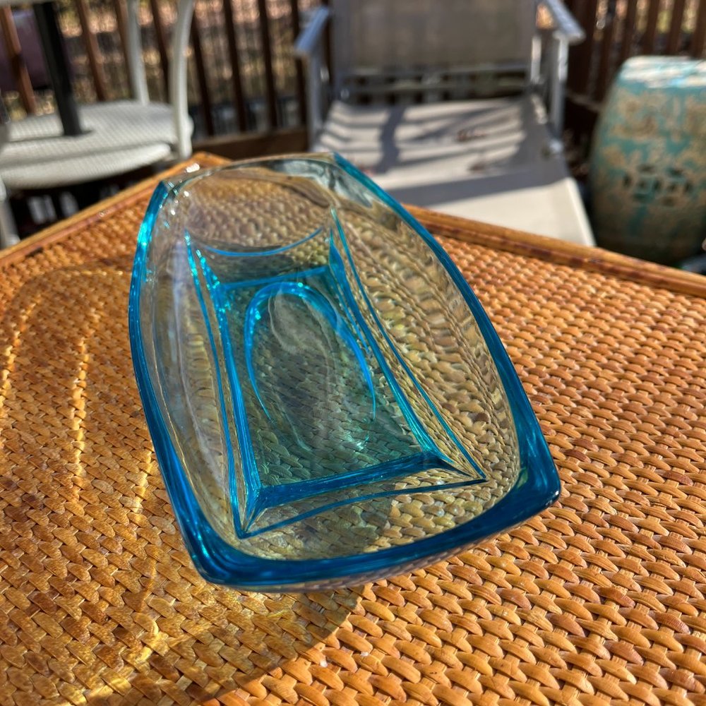 2 Pieces Bundle of Bright Blue Cut Glass- Plate and Candy Dish - Picture 8 of 11